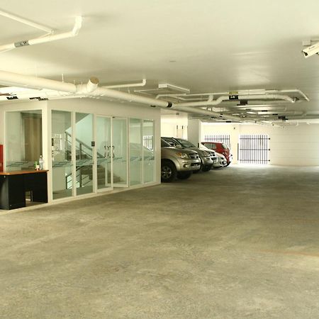 The Baycliff Residences Patong Exteriör bild