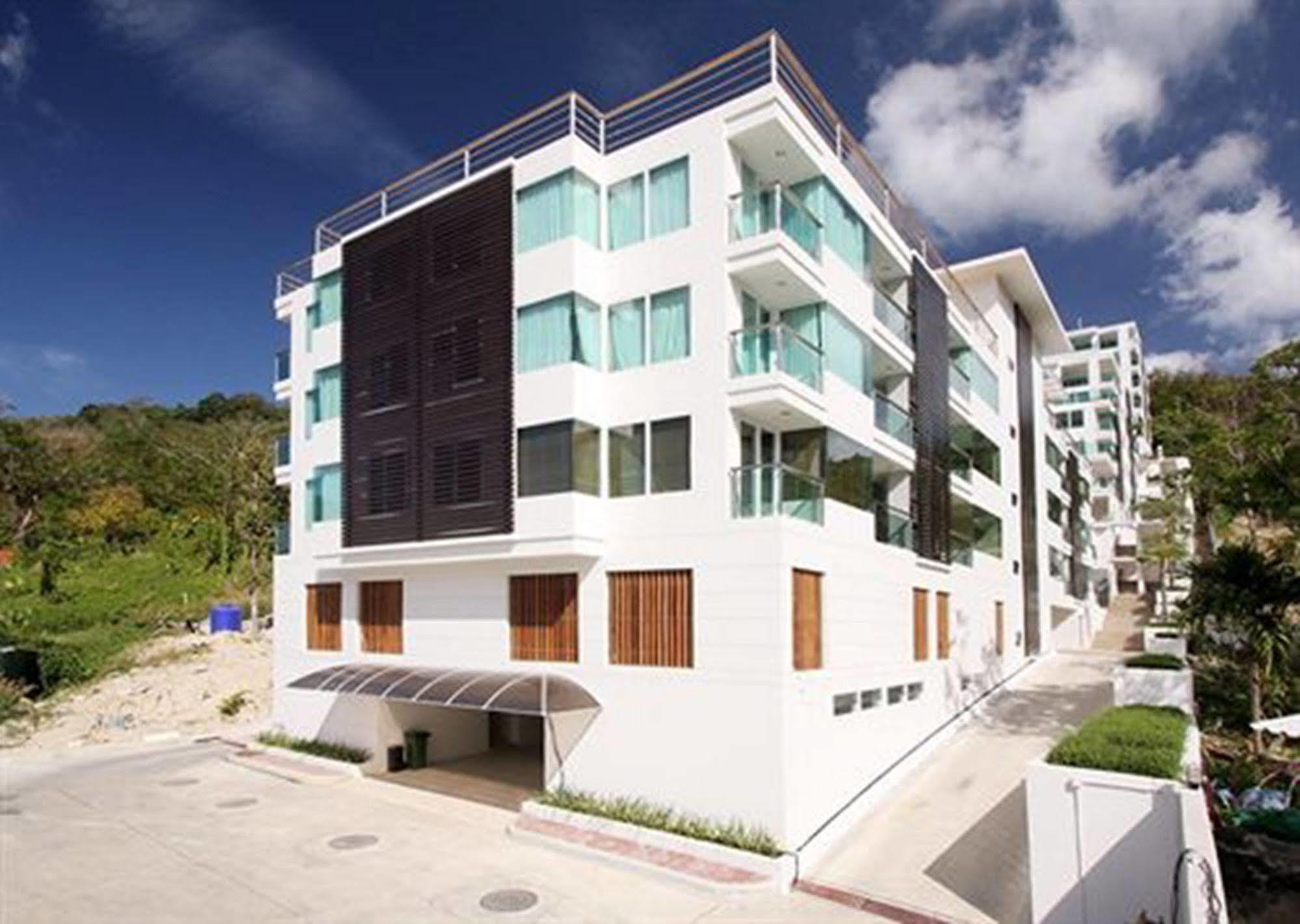 The Baycliff Residences Patong Exteriör bild